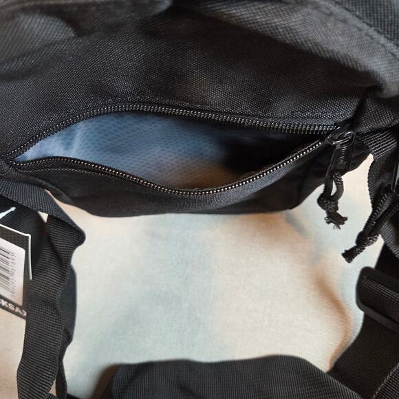 Iron Maiden Rocksax Crossbody Shoulder Bag NWT 2022 Official Licensed - Picture 6 of 10